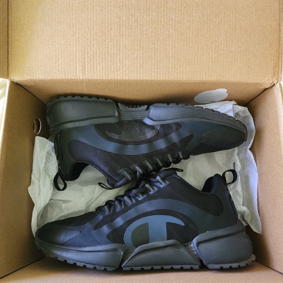 Champion Men's Black Sneakers - Picture 1 of 5